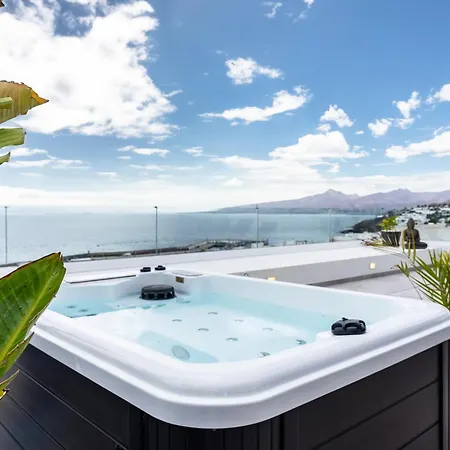 Daire Luxury Penthouse Panoramic Ocean Views 2bedroom With Jacuzzi *