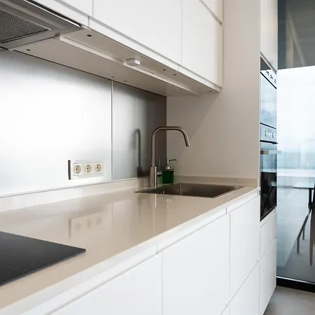 Daire Luxury Penthouse Panoramic Ocean Views 2bedroom With Jacuzzi