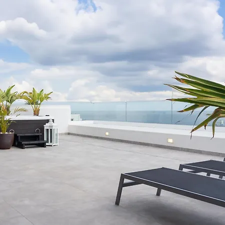 Luxury Penthouse Panoramic Ocean Views 2bedroom With Jacuzzi Daire Tías