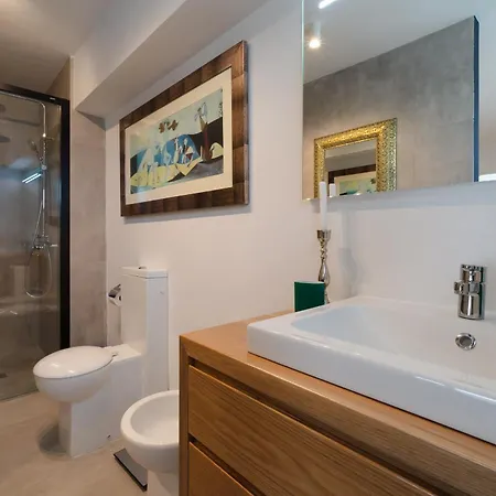 Daire Luxury Penthouse Panoramic Ocean Views 2bedroom With Jacuzzi *
